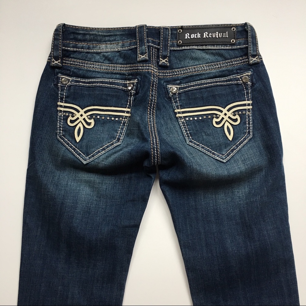 (NEW) Rock Revival Jeans